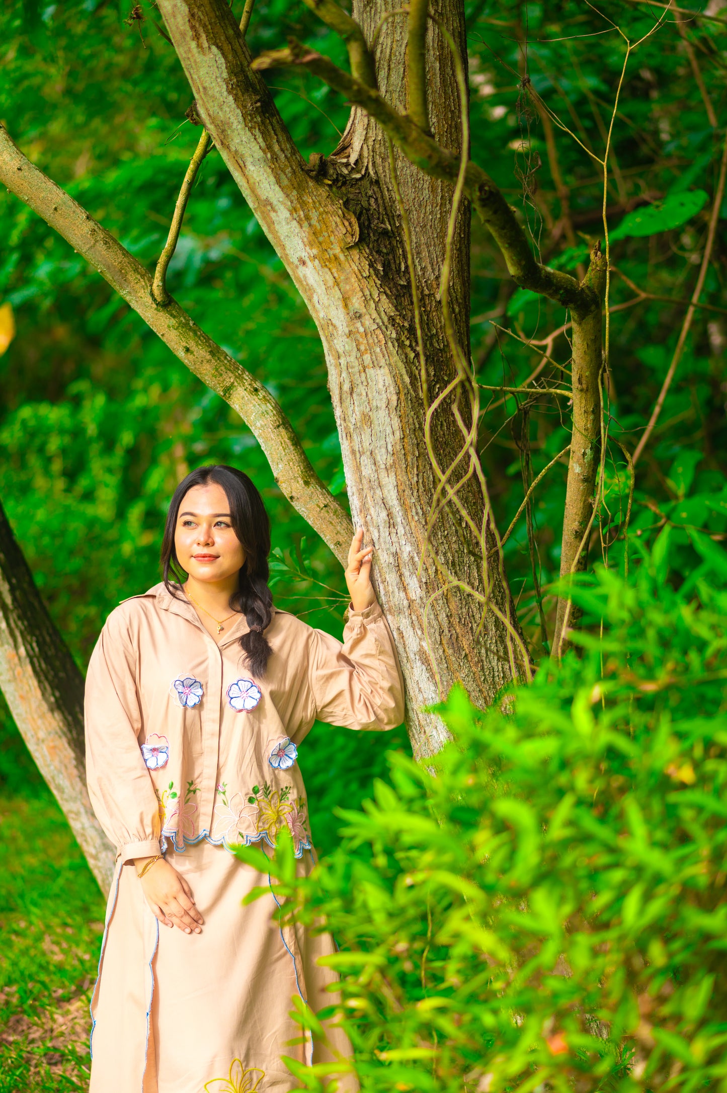 Indah Set in Latte