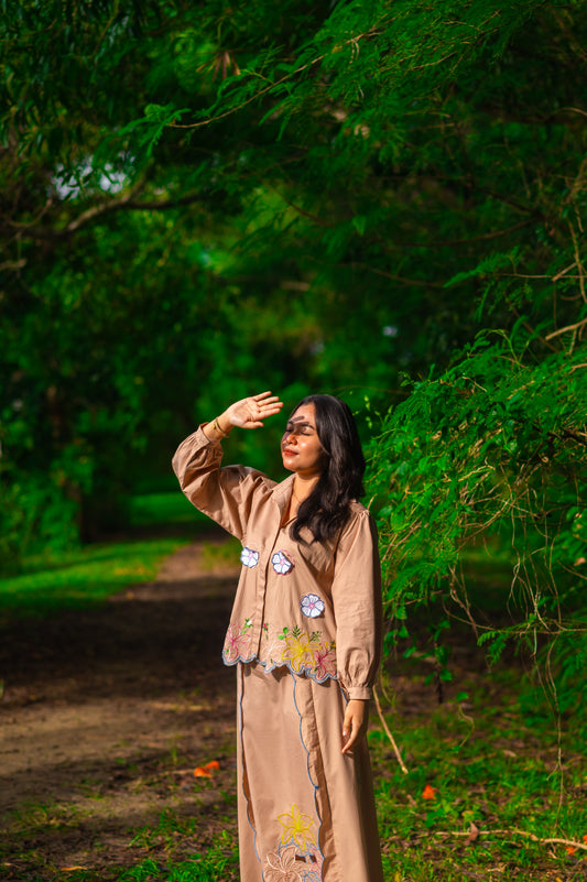 Indah Set in Latte